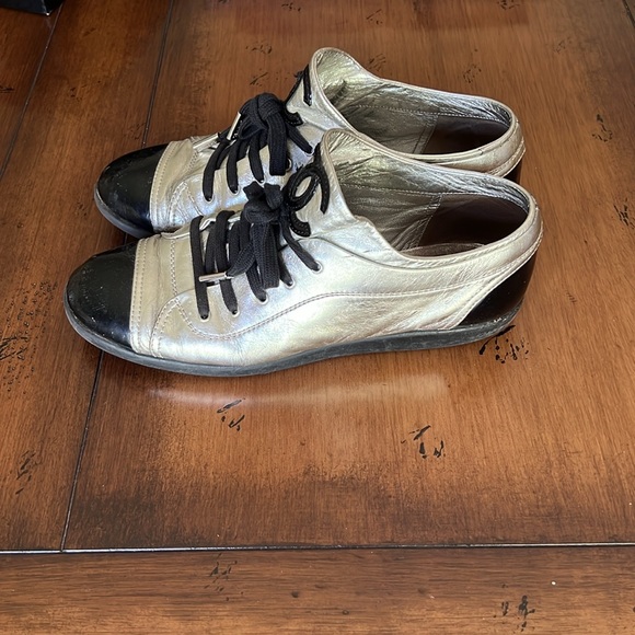 Chanel toecap gold and black sneakers size 41 - Picture 4 of 8